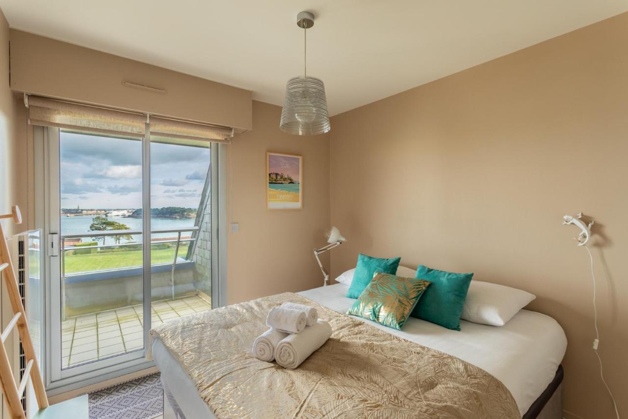 Heol - Appartement 2 Chambres - Vue Mer Et Parking Dinard Exteriör bild
